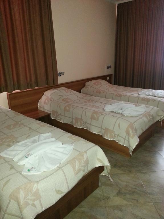 צ'פלארה Family Hotel Yola חדר תמונה